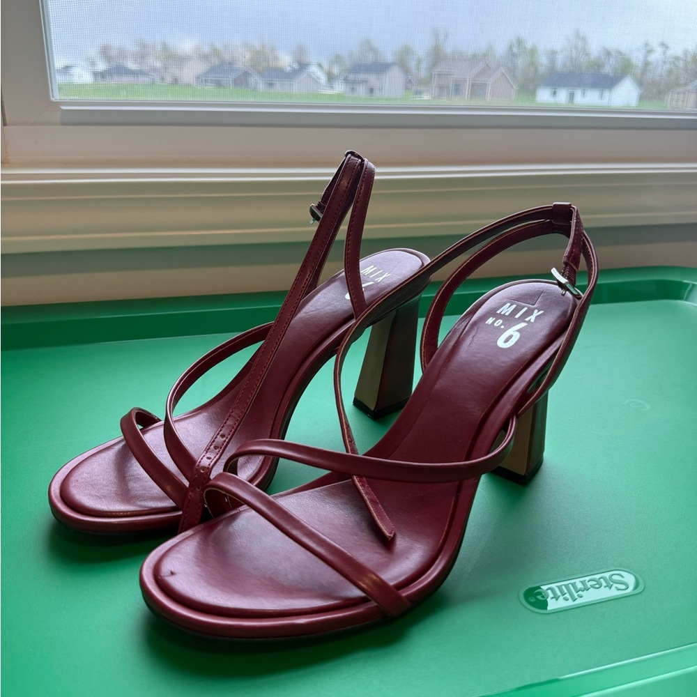 Mix no 6 red strap heels
